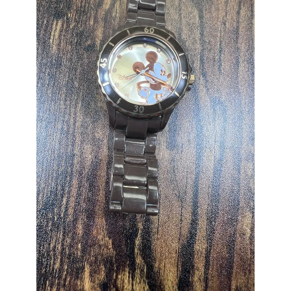 Disney Resort‎ Mickey Watch Rhinechips Gold Brown Gold Face Japan Accutime